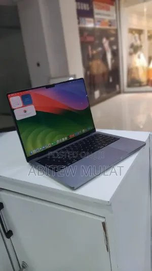New Laptop Apple MacBook Pro 2021 M1 32GB Apple M1 Pro SSD 512GB