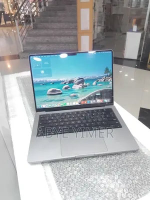 New Laptop Apple MacBook Pro 2021 M1 32GB Intel Core M SSD 512GB