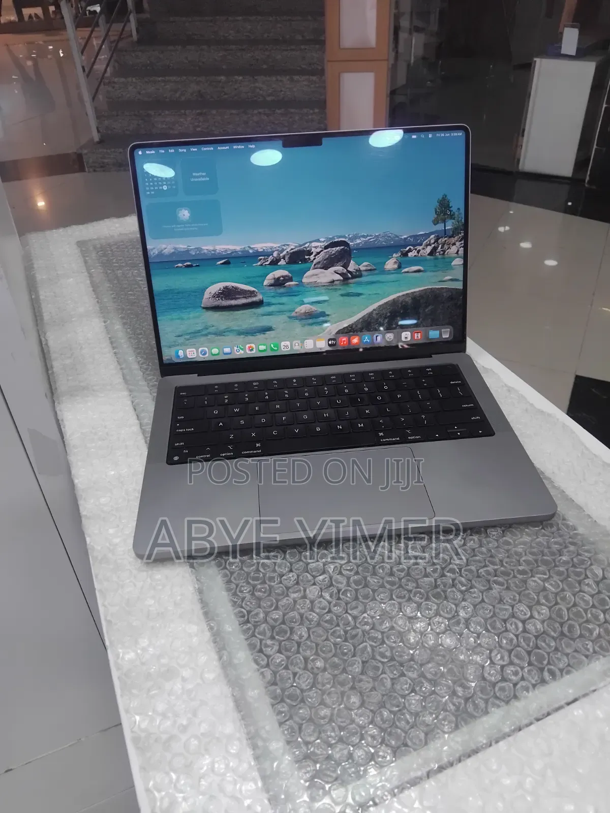 New Laptop Apple MacBook Pro 2021 M1 32GB Intel Core M SSD 512GB