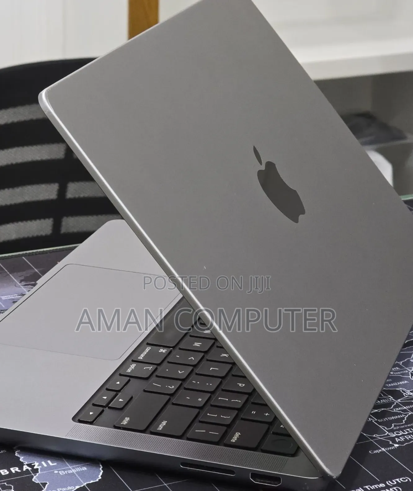 New Laptop Apple MacBook Pro 2023 M3 8GB Apple M3 SSD 512GB