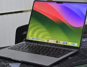New Laptop Apple MacBook Pro 2023 M3 8GB Apple M3 SSD 512GB