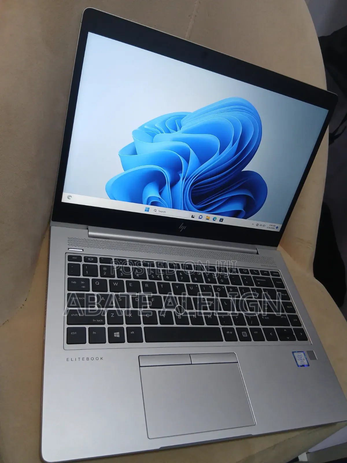 New Laptop HP EliteBook 840 G5 8GB Intel Core i5 SSD 512GB