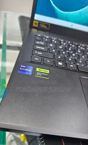 New Laptop Acer Nitro 17 16GB Intel Core i9 SSD 1T