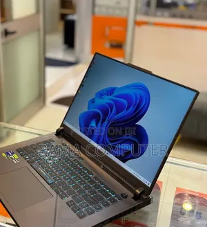 New Laptop Asus ROG Strix G16 G614 16GB Intel Core i9 SSD 1T