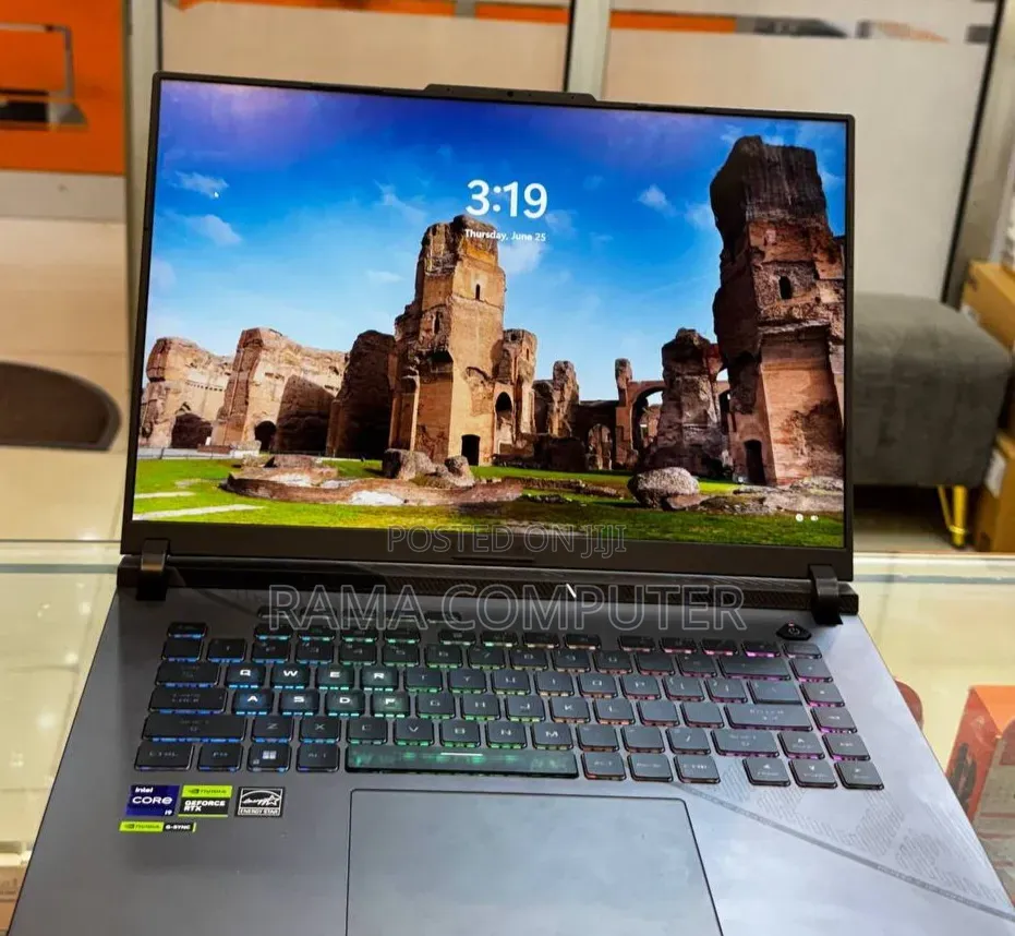 New Laptop Asus ROG Strix G16 G614 16GB Intel Core i9 SSD 1T