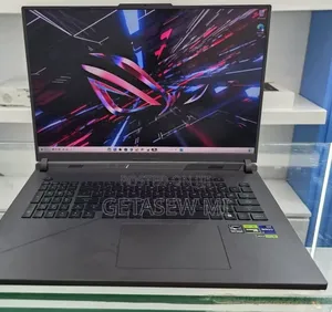 New Laptop Asus ROG Strix G17 16GB Intel Core i9 SSD 1T