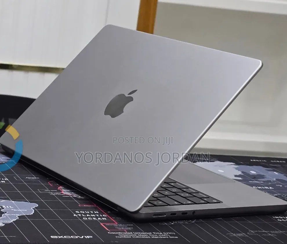 New Laptop Apple MacBook Pro 2020 M1 32GB Apple M1 Pro SSD 512GB