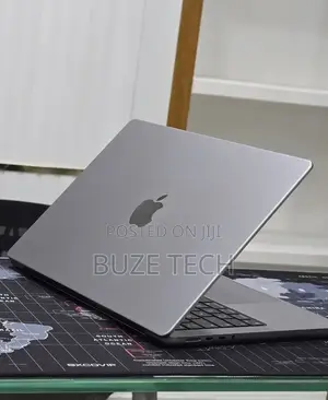 New Laptop Apple MacBook Pro 2021 M1 32GB Apple M1 Pro SSD 512GB