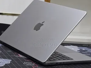 New Laptop Apple MacBook Pro 32GB Apple M1 SSD 512GB