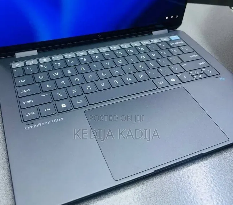New Laptop HP OmniBook Ultra Flip 14" 16GB Intel Core Ultra 7 SSD 1T
