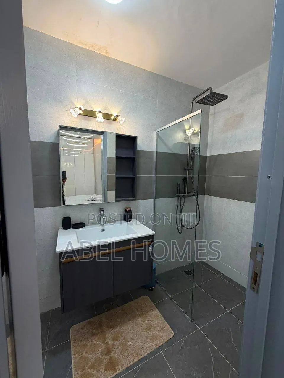 Furnished 3bdrm Apartment in Bole for sale