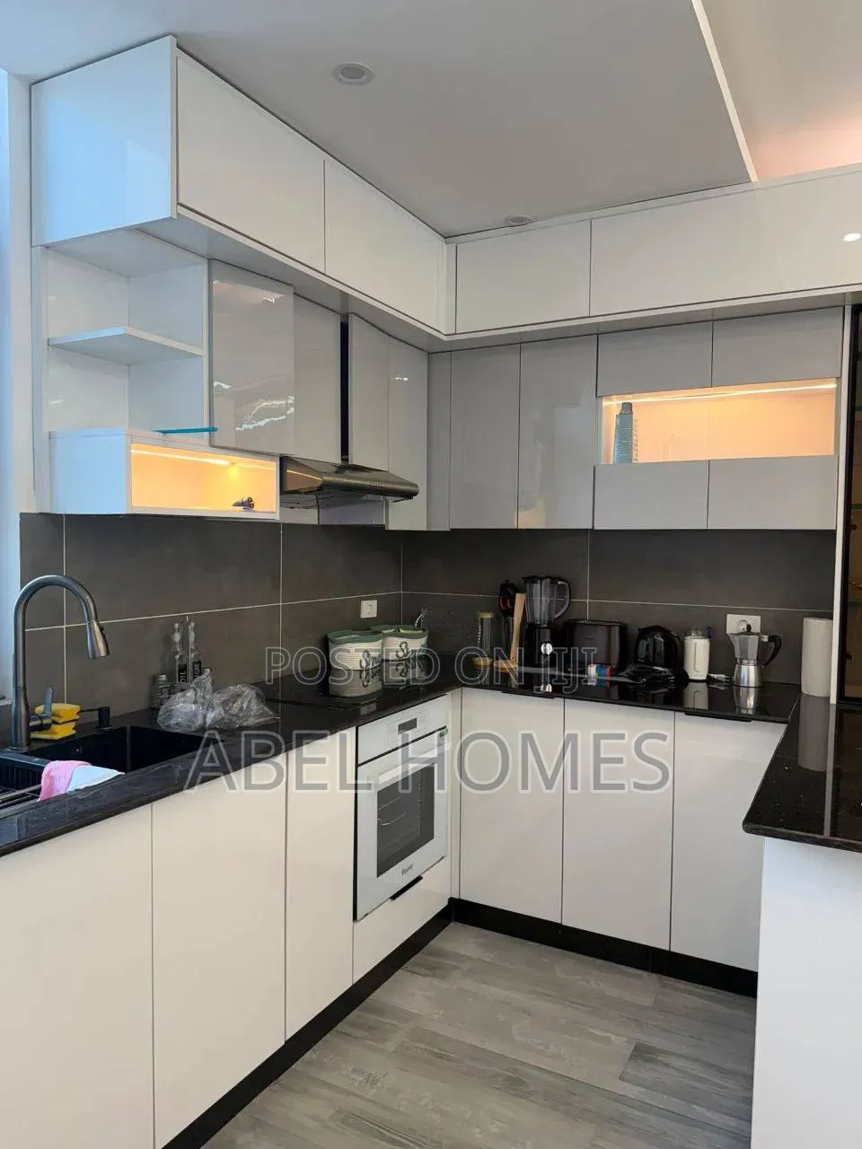 Furnished 3bdrm Apartment in Bole for sale