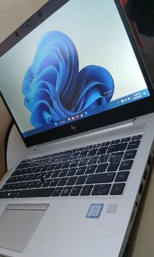 New Laptop HP EliteBook 840 G5 8GB Intel Core i7 SSD 512GB