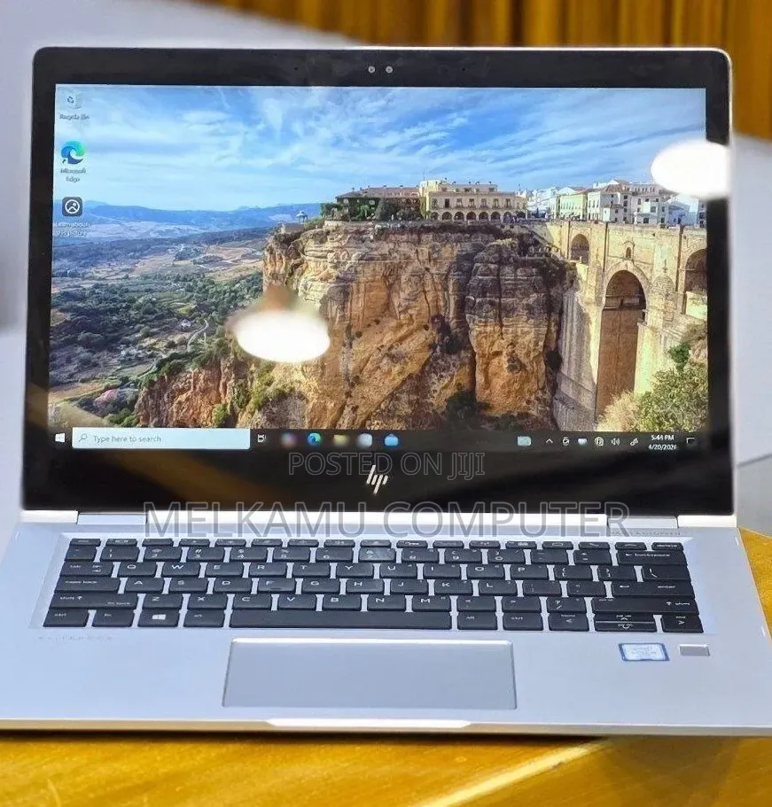 New Laptop HP EliteBook x360 1030 G2 16GB Intel Core i5 SSD 512GB