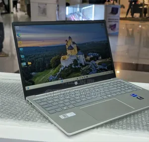 New Laptop HP Stream Notebook 16GB Intel Core i7 SSD 512GB