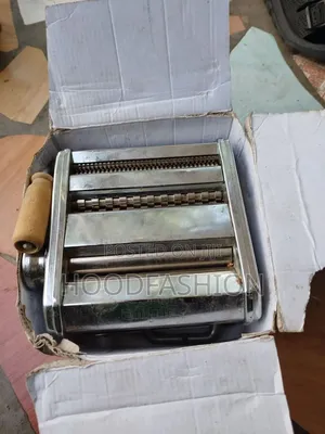 ፓስታ እና ሳምቡሳ መስርያ ማሽን