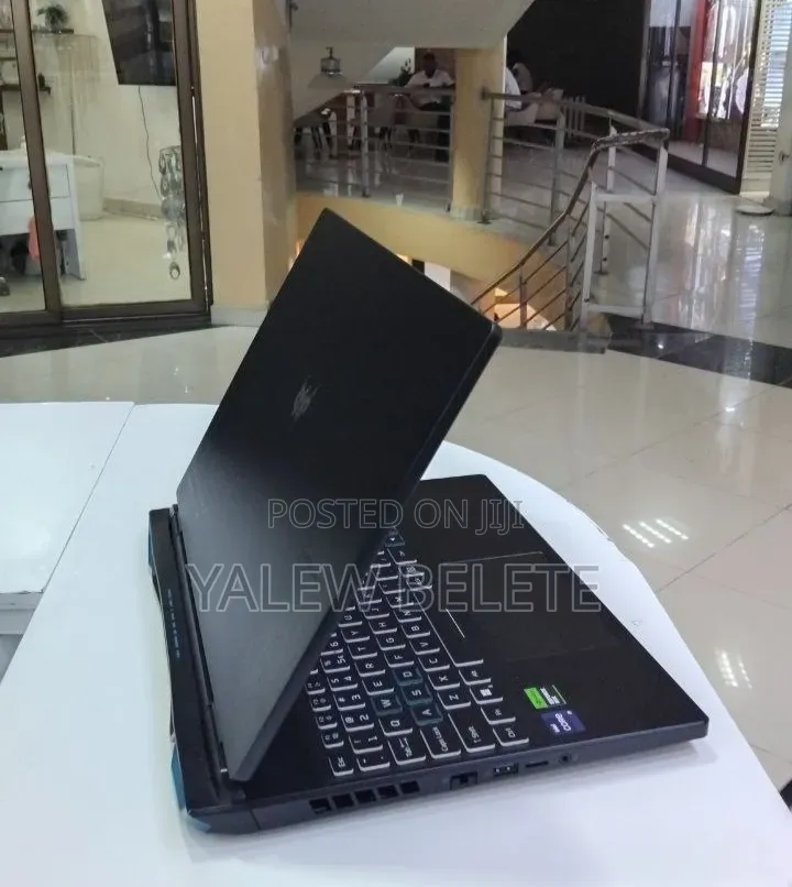 New Laptop Acer Predator Helios Neo 16 16GB Intel Core i9 SSD 1T