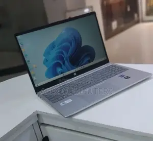 New Laptop HP Stream Notebook 18GB Intel Core i7 SSD 1T