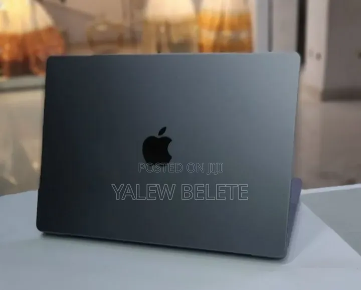 New Laptop Apple MacBook Pro 2021 M1 32GB Apple M1 Pro SSD 512GB