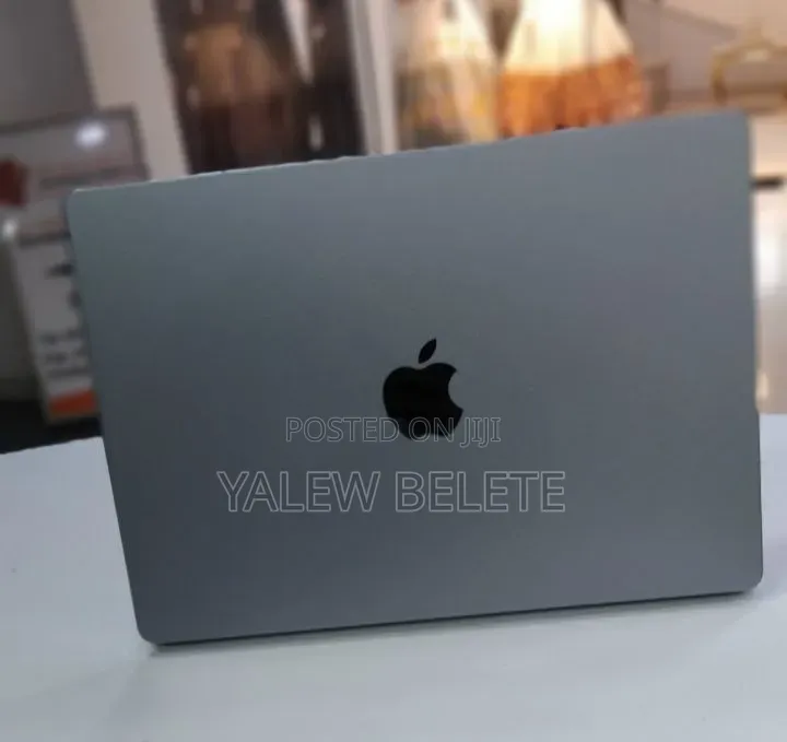 New Laptop Apple MacBook Pro 2021 M1 32GB Apple M1 Pro SSD 512GB