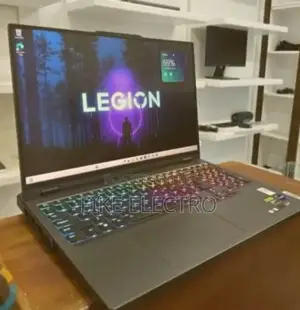 New Laptop Lenovo Legion Pro 7 32GB Intel Core i9 SSD 2T