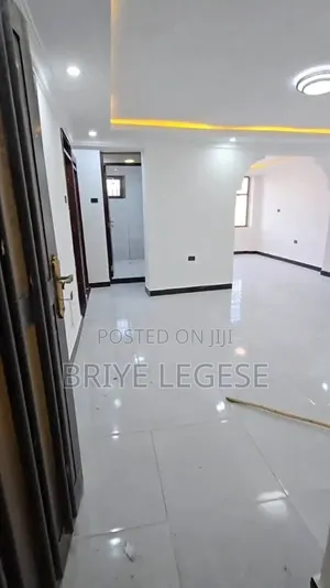 Furnished 3bdrm Condo in ዘመናዊ ቤት, Bole for sale