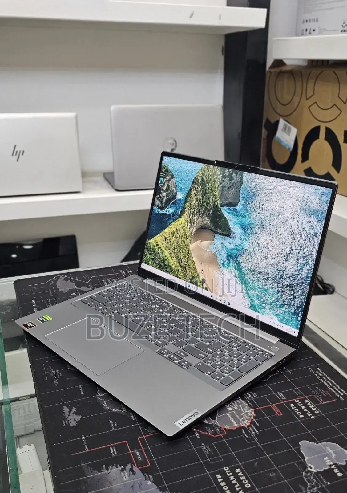 New Laptop Lenovo 32GB AMD Ryzen 7 SSD 512GB