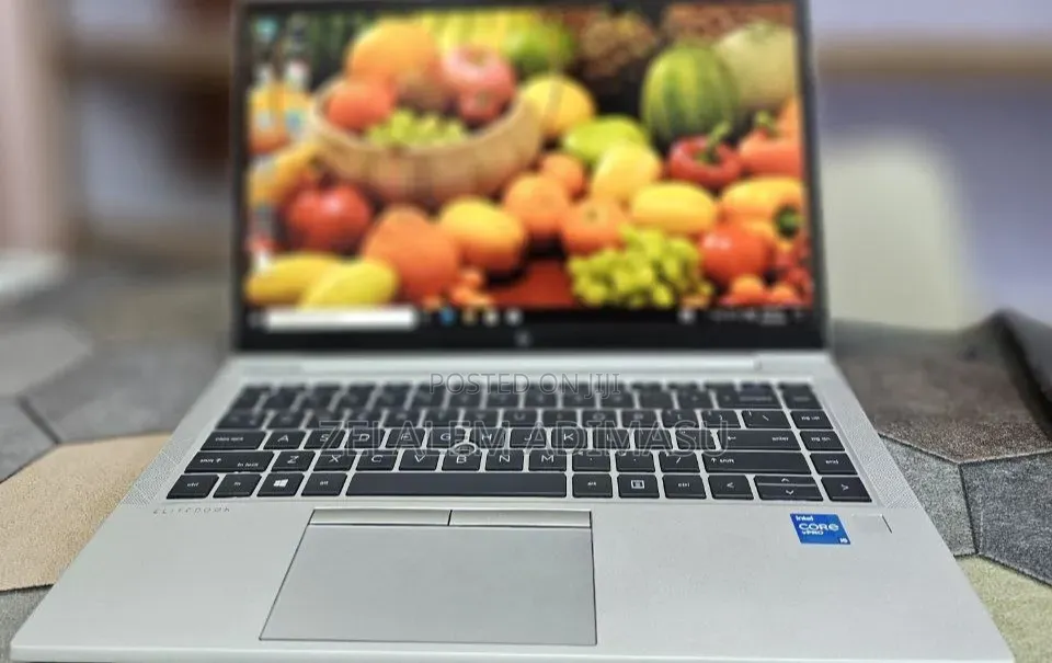 New Laptop HP EliteBook 840 G8 16GB Intel Core i5 SSD 512GB