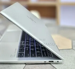 New Laptop HP EliteBook 840 G8 16GB Intel Core i5 SSD 512GB