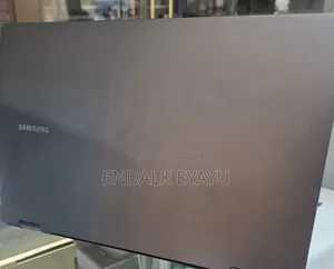 New Laptop Samsung 16GB Intel Core Ultra 7 SSD 512GB