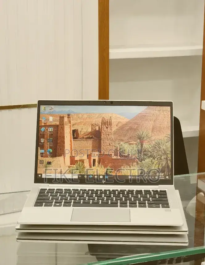 New Laptop HP EliteBook 830 G8 16GB Intel Core i7 SSD 512GB