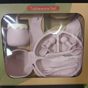8 PCS Silicone Baby Feeding Set