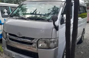 Toyota HiAce 2007 Silver