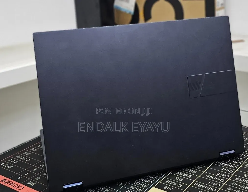 New Laptop Asus VivoBook 15 X505BA 16GB AMD Ryzen 7 SSD 512GB