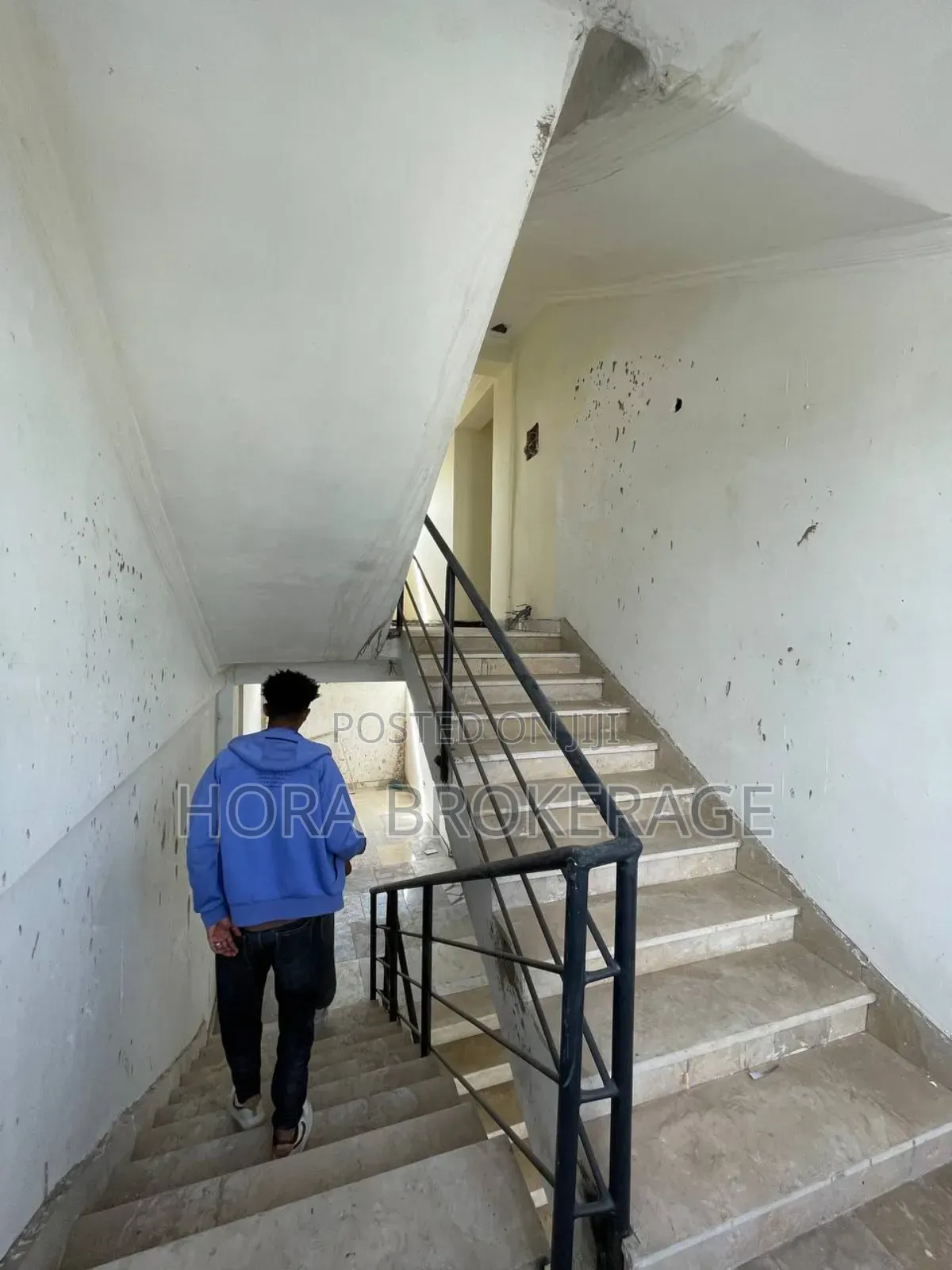 G+4 Commercial Building