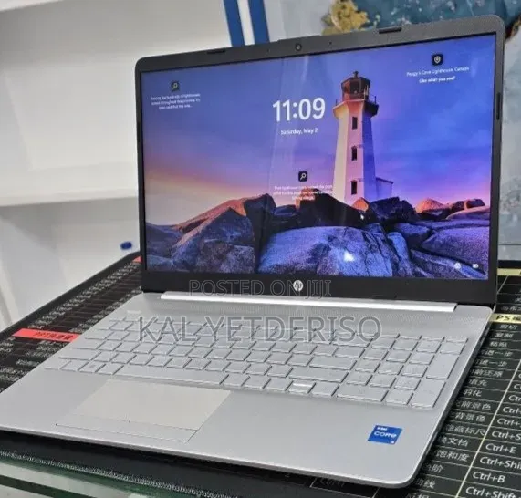 New Laptop HP 8GB Intel Core i5 SSD 128GB