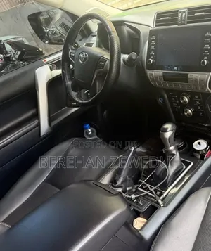 Toyota Land Cruiser 2023 Gray