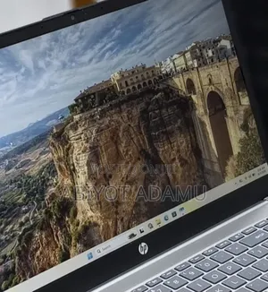 New Laptop HP Stream Notebook 16GB Intel SSD 1T