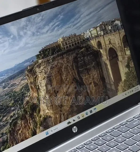 New Laptop HP Stream Notebook 16GB Intel SSD 1T