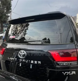 New Toyota Land Cruiser 2025 Black