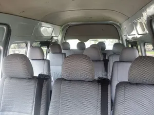 Toyota HiAce 2007 Silver