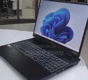 New Laptop Acer Predator Helios 16 16GB Intel Core i9 SSD 1T