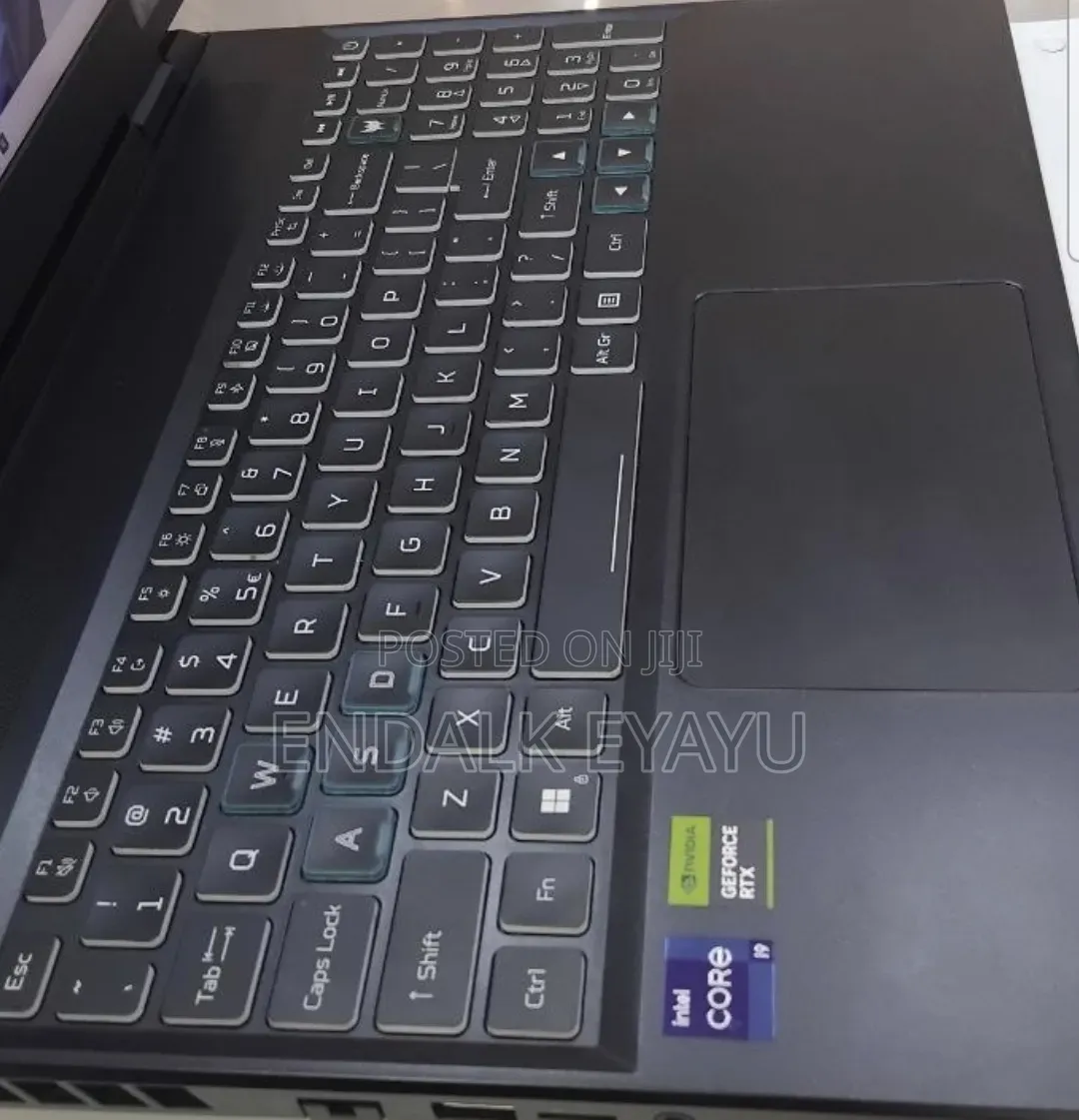 New Laptop Acer Predator Helios 16 16GB Intel Core i9 SSD 1T