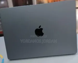 New Laptop Apple MacBook Pro 2021 M1 32GB Apple M1 Pro SSD 512GB