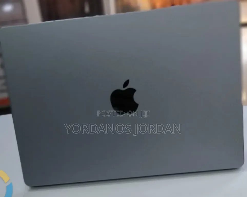New Laptop Apple MacBook Pro 2021 M1 32GB Apple M1 Pro SSD 512GB