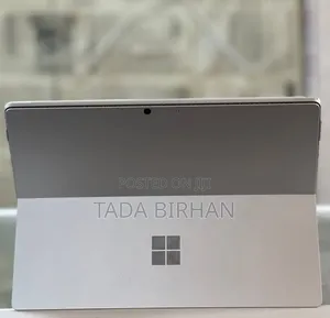 New Laptop Microsoft Surface 16GB Intel Core i5 SSD 256GB