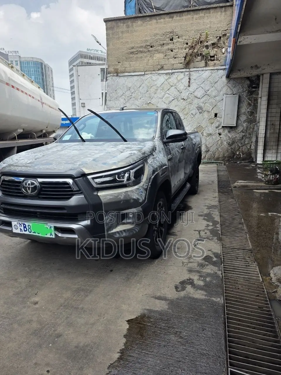 Toyota Hilux 2021 Gold