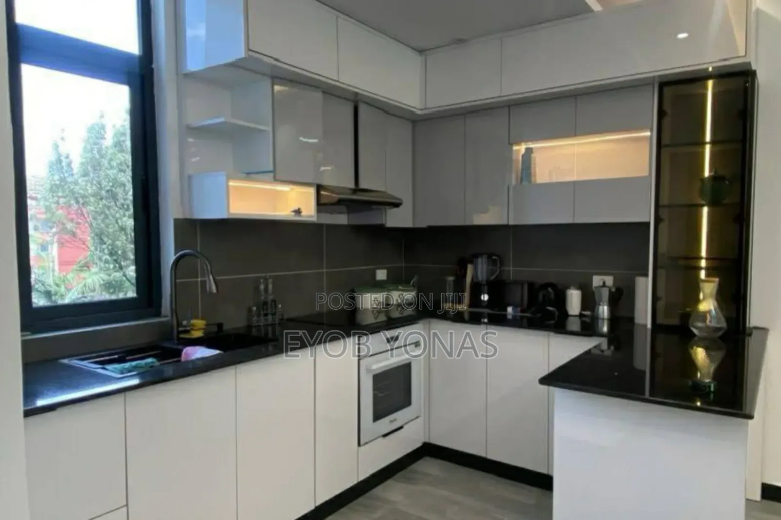 Furnished 2bdrm Apartment in Bole for sale