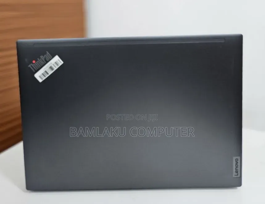 New Laptop Lenovo ThinkPad T14s Gen 1 16GB Intel Core i7 SSD 512GB