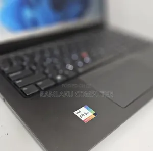 New Laptop Lenovo ThinkPad T14s Gen 1 16GB Intel Core i7 SSD 512GB